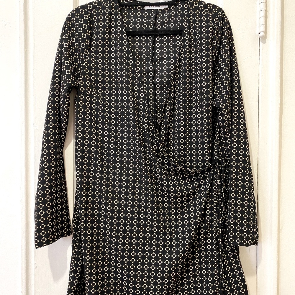 Mini patterned shift dress